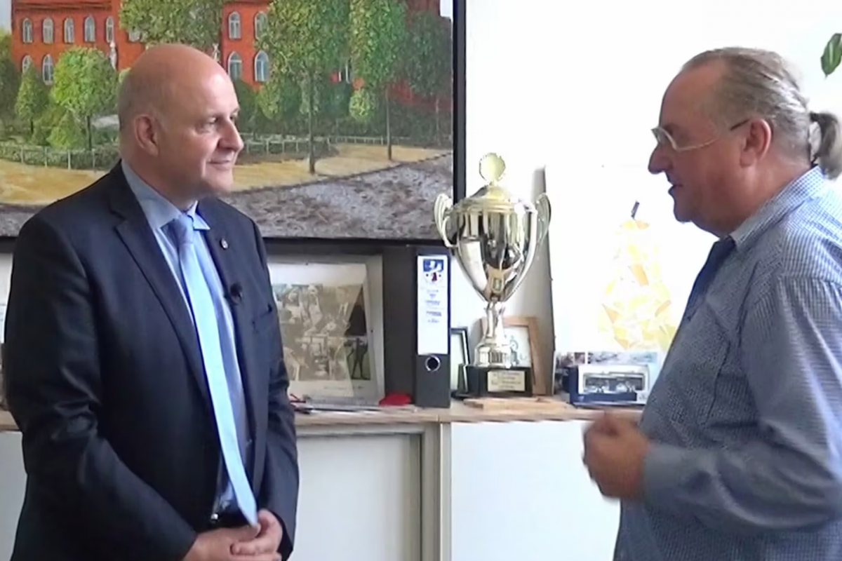 Überwältigender Wahlsieg: Der neue Landrat erntet die Früchte jahrelanger Arbeit